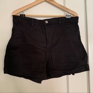 The Cotton Twill Short